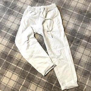 Aerie white jean